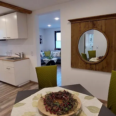 Gemuetliche 3 1/2 Apartamento *